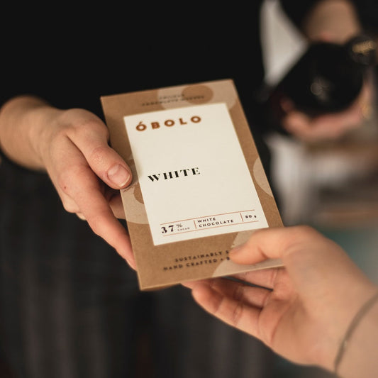 White 37% Cacao Caja 10 Barras